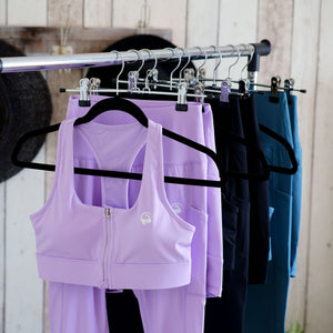 Lilac zip front bra and pocket bike shorts. Comfortable gymwear for training.